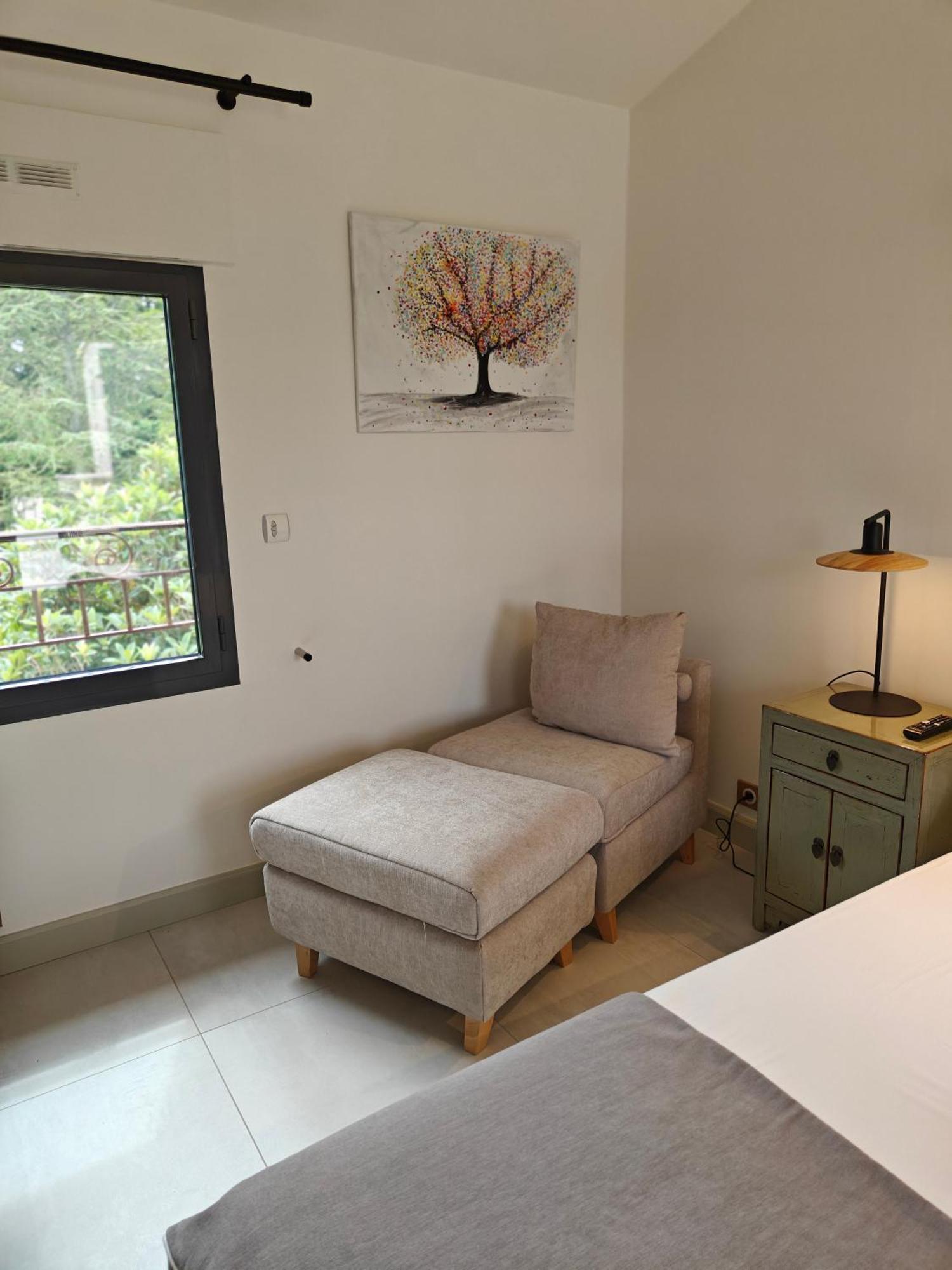 Bed and Breakfast Mas Sourso Eygalières Esterno foto